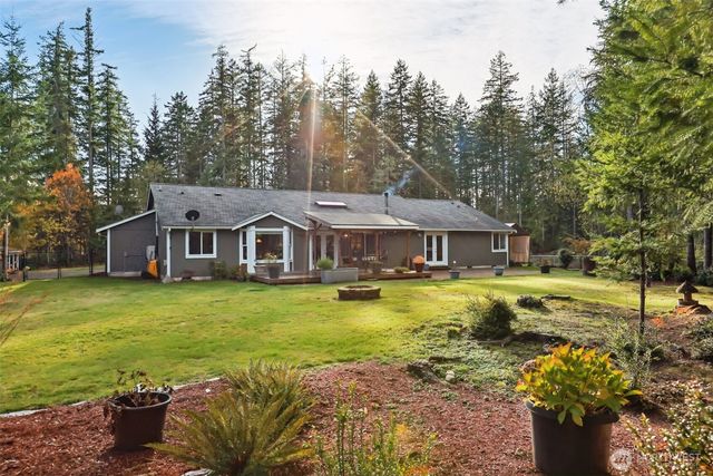 6240 SW Old Clifton Road, Port Orchard, WA 98367