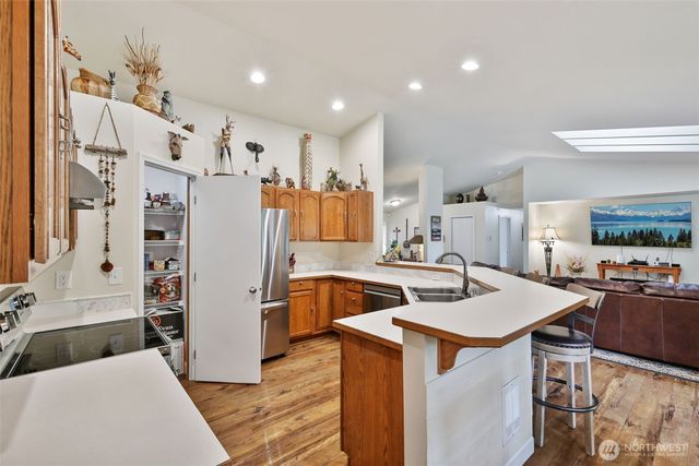 6240 SW Old Clifton Road, Port Orchard, WA 98367