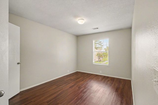 835 N Grand Plains Drive, Houston, TX 77090