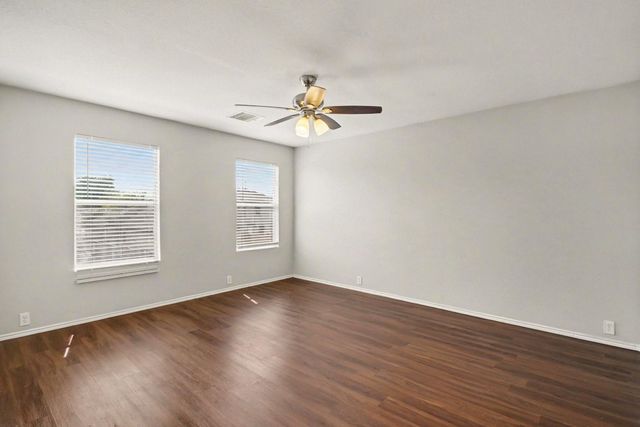 835 N Grand Plains Drive, Houston, TX 77090