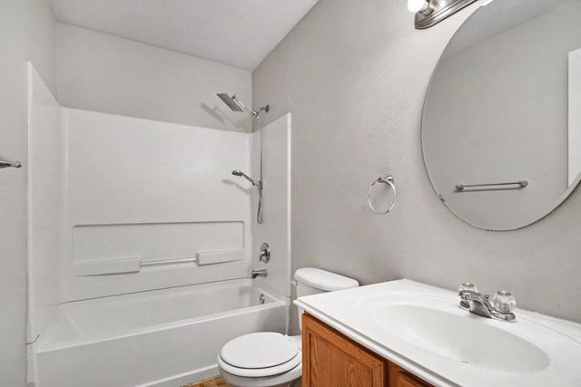 835 N Grand Plains Drive, Houston, TX 77090