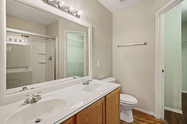 835 N Grand Plains Drive, Houston, TX 77090