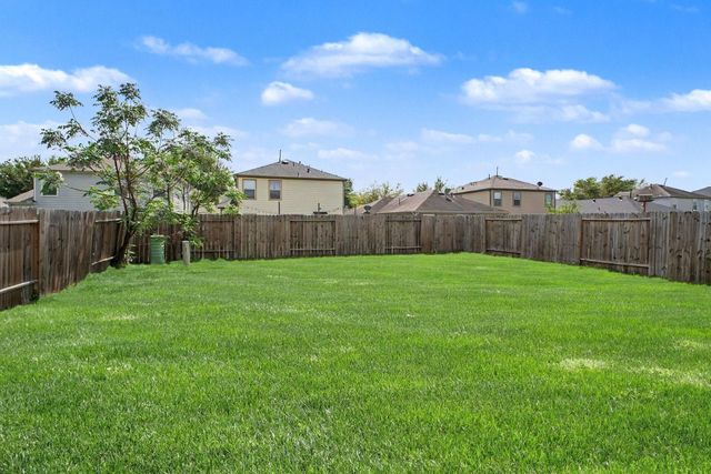 835 N Grand Plains Drive, Houston, TX 77090