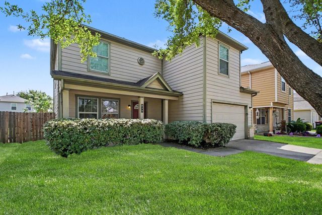 835 N Grand Plains Drive, Houston, TX 77090