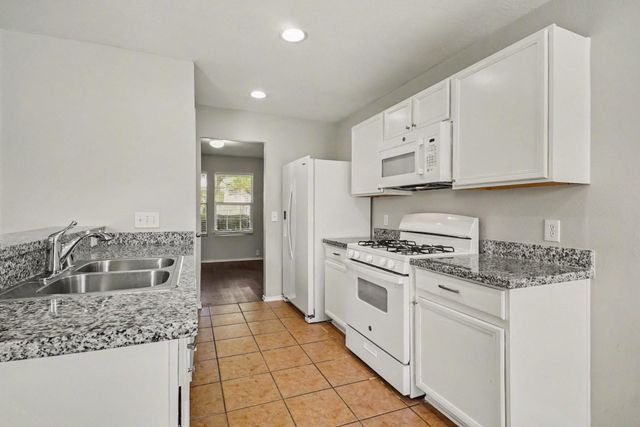 835 N Grand Plains Drive, Houston, TX 77090