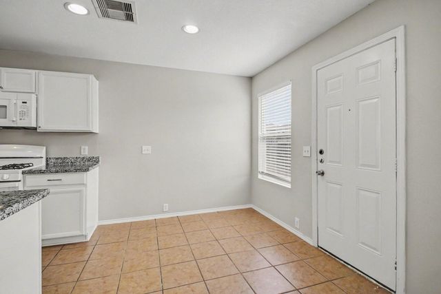 835 N Grand Plains Drive, Houston, TX 77090