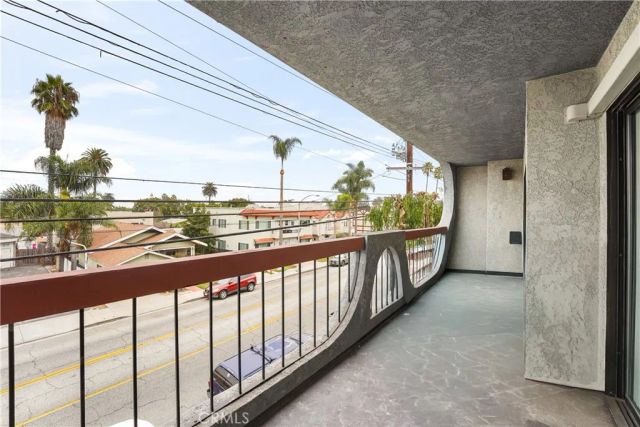 3600 E 4th Street 203, Long Beach, CA 91814