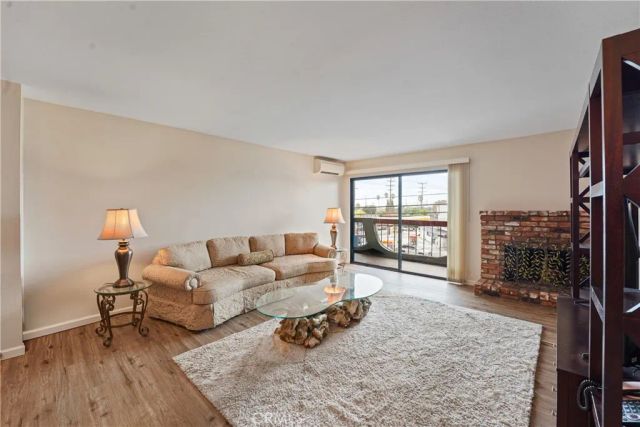 3600 E 4th Street 203, Long Beach, CA 91814