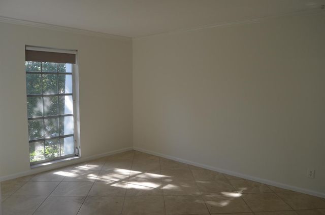 775 Jeffery Street 5-303, Boca Raton, FL 33487