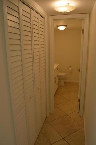 775 Jeffery Street 5-303, Boca Raton, FL 33487
