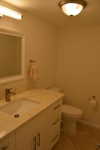 775 Jeffery Street 5-303, Boca Raton, FL 33487