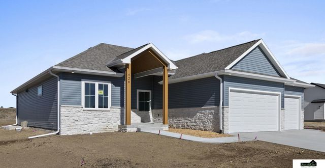 926 W El Alameda Street, Lincoln, NE 68523