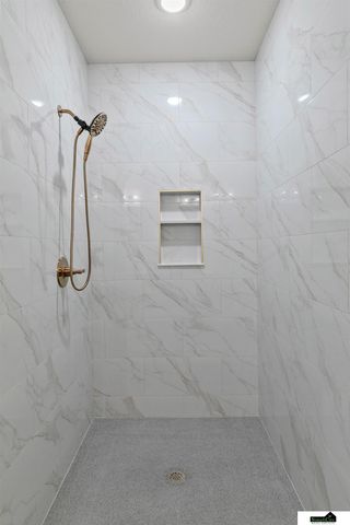 926 W El Alameda Street, Lincoln, NE 68523