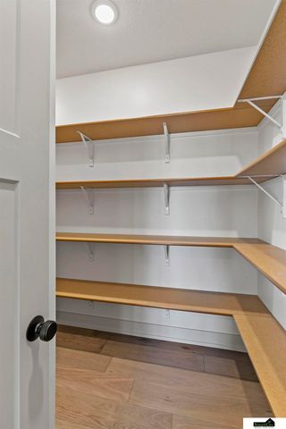 926 W El Alameda Street, Lincoln, NE 68523