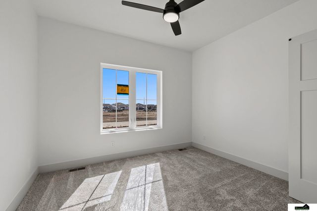 926 W El Alameda Street, Lincoln, NE 68523