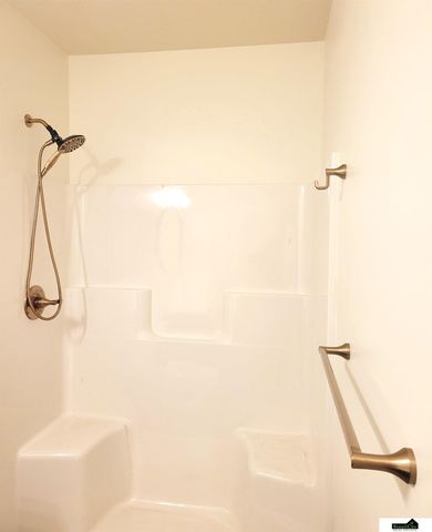 926 W El Alameda Street, Lincoln, NE 68523