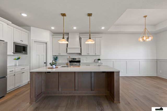 926 W El Alameda Street, Lincoln, NE 68523