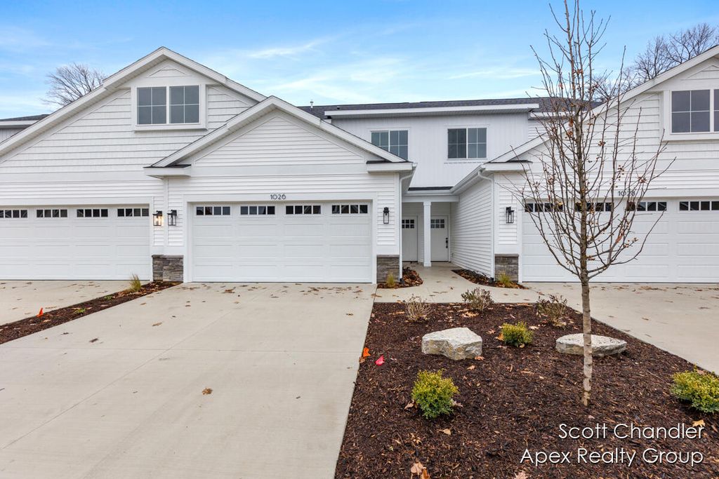 1036 Castlebay Way 17, Georgetown Twp, MI 49426