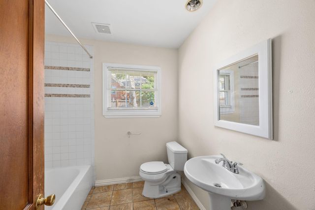 415 Woodard Street, Houston, TX 77009