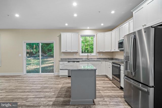 298 COVE DR, Lusby, MD 20657