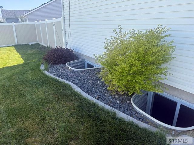 5038 Cassie Drive, Chubbuck, ID 83202