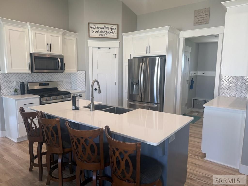 Image 9 of property listing at 5038 Cassie Drive, Chubbuck, ID 83202
