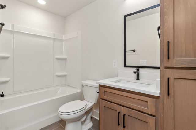 58 Holland Park West, Clarksville, TN 37043