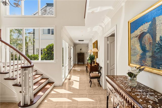 94 Linda Isle, Newport Beach, CA 92660