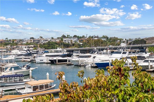 94 Linda Isle, Newport Beach, CA 92660