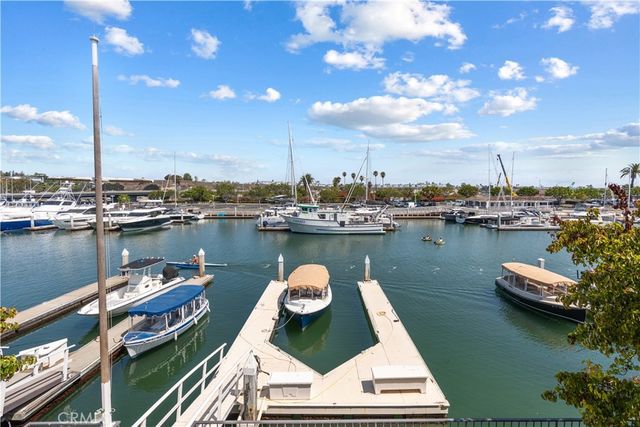 94 Linda Isle, Newport Beach, CA 92660