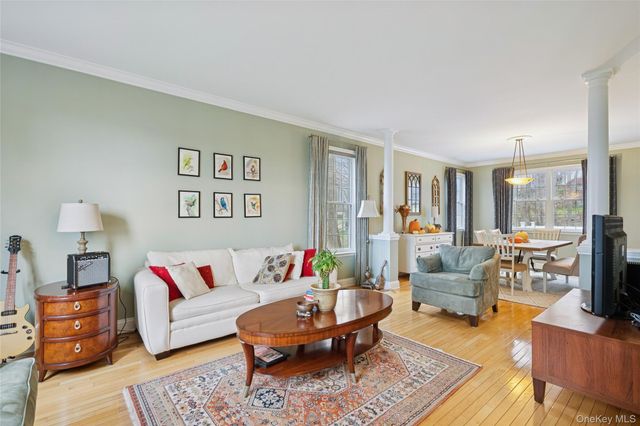 51 Cedar Drive, Tuxedo Park, NY 10987