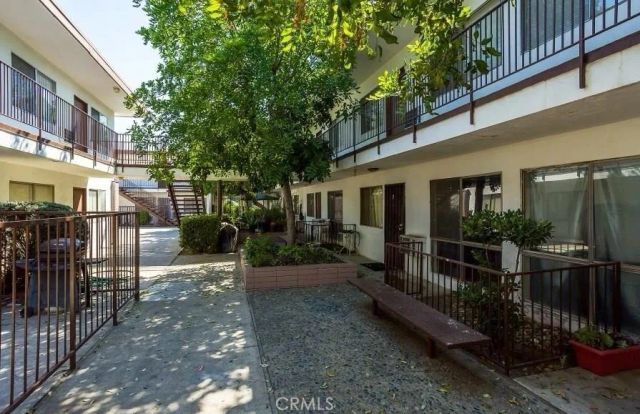 13050 Dronfield, Sylmar, CA 91342
