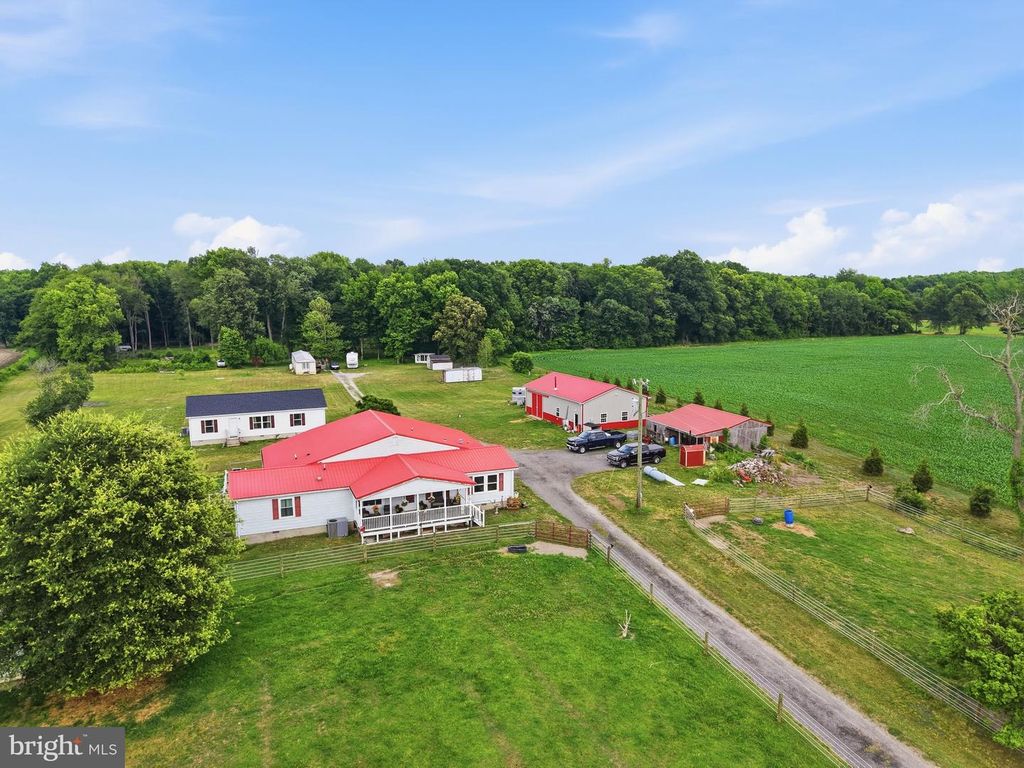 Image 1 of property listing at 420 DUHAMEL CORNER RD, Marydel, MD 21649