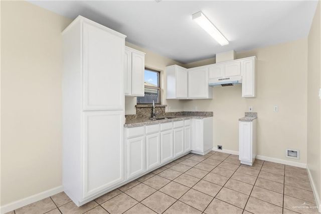 809 Alexandria Avenue, Mercedes, TX 78570