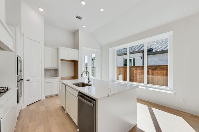 437 Firecrest Lane, Celina, TX 75009