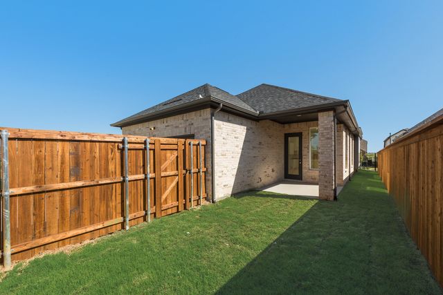 437 Firecrest Lane, Celina, TX 75009