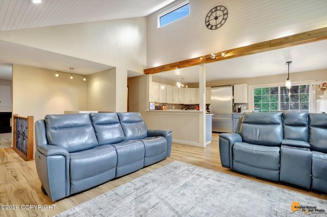 3601 Doroshin Avenue, Anchorage, AK 99516