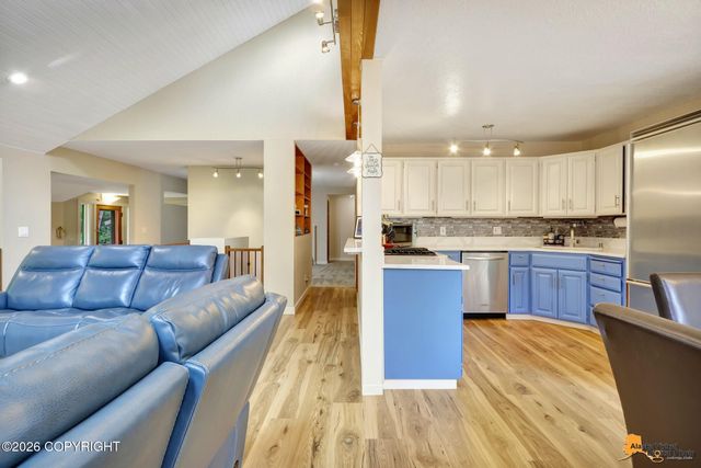 3601 Doroshin Avenue, Anchorage, AK 99516