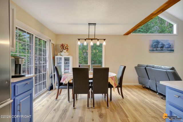 3601 Doroshin Avenue, Anchorage, AK 99516