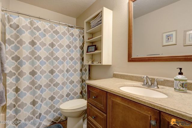 3601 Doroshin Avenue, Anchorage, AK 99516