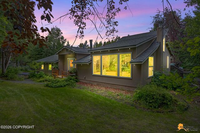 3601 Doroshin Avenue, Anchorage, AK 99516
