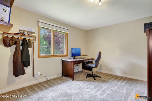 3601 Doroshin Avenue, Anchorage, AK 99516
