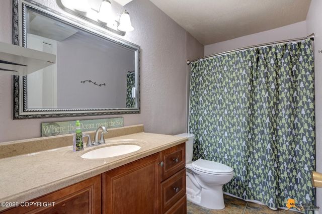 3601 Doroshin Avenue, Anchorage, AK 99516