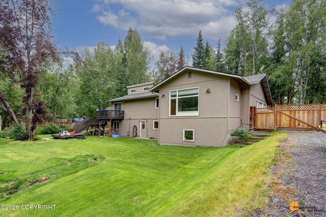 3601 Doroshin Avenue, Anchorage, AK 99516