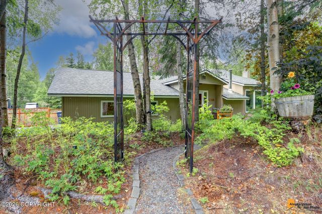 3601 Doroshin Avenue, Anchorage, AK 99516