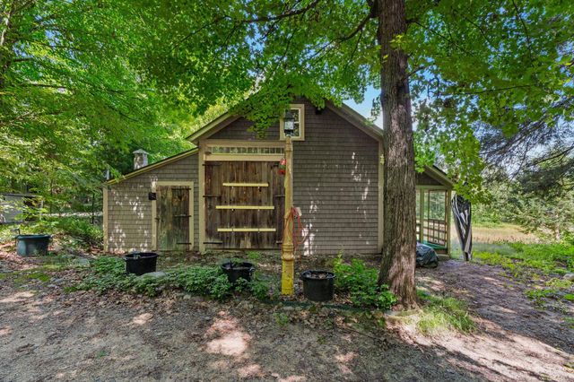 139 Old Country Road, New Ipswich, NH 03071