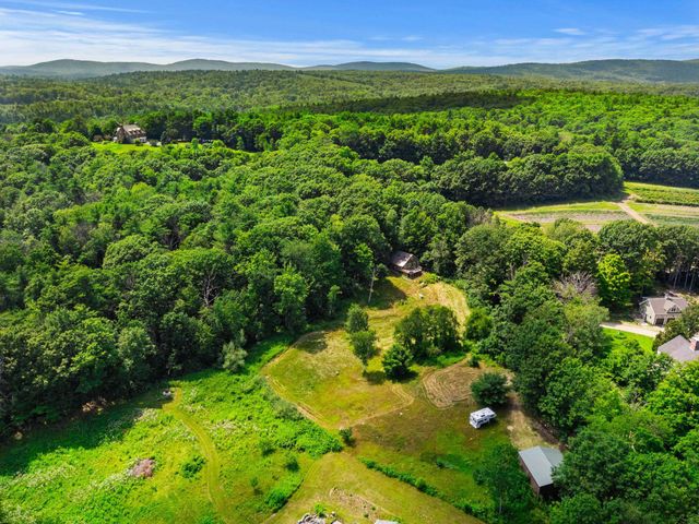 139 Old Country Road, New Ipswich, NH 03071