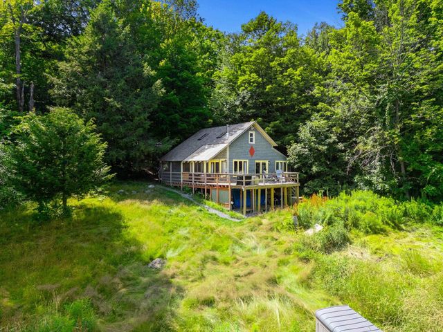 139 Old Country Road, New Ipswich, NH 03071