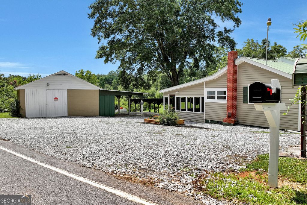 1707 Buena Vista Drive, Toccoa, GA 30577 — photo 3