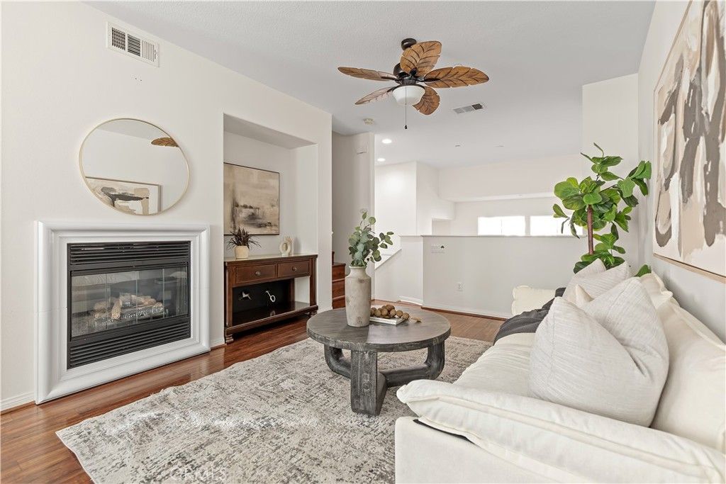 Image 13 of property listing at 506 W Linden, Orange, CA 92865